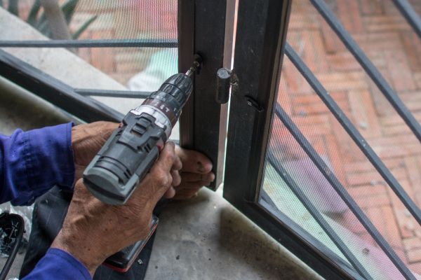 Steel Window Repair in Aurora